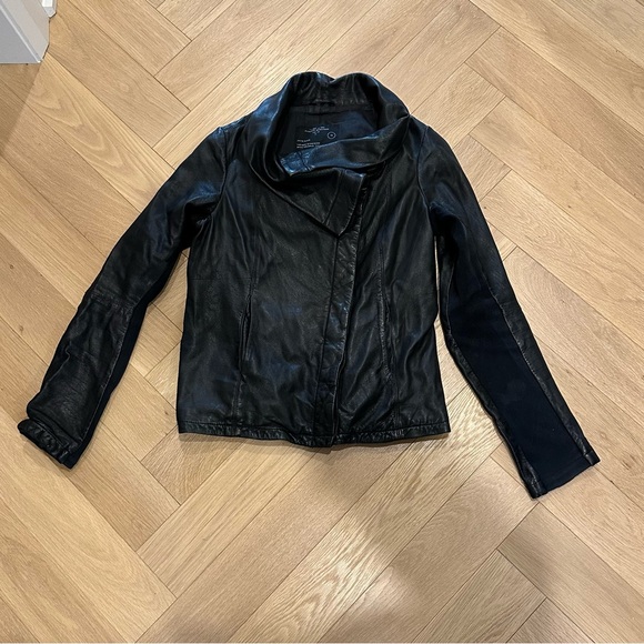 AllSaints Spitalfields Leather Jacket – A True Classic - Picture 1 of 10